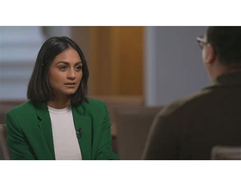 shanelle kaul photos